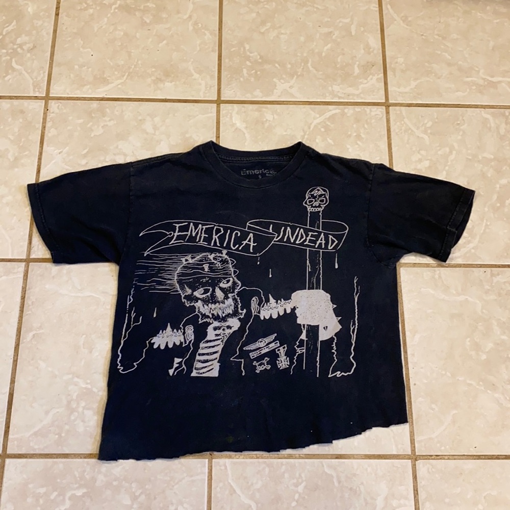 Emerica t-shirt size S